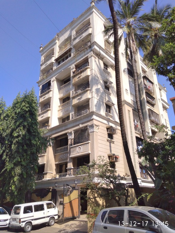 Main - Ebony, Bandra West